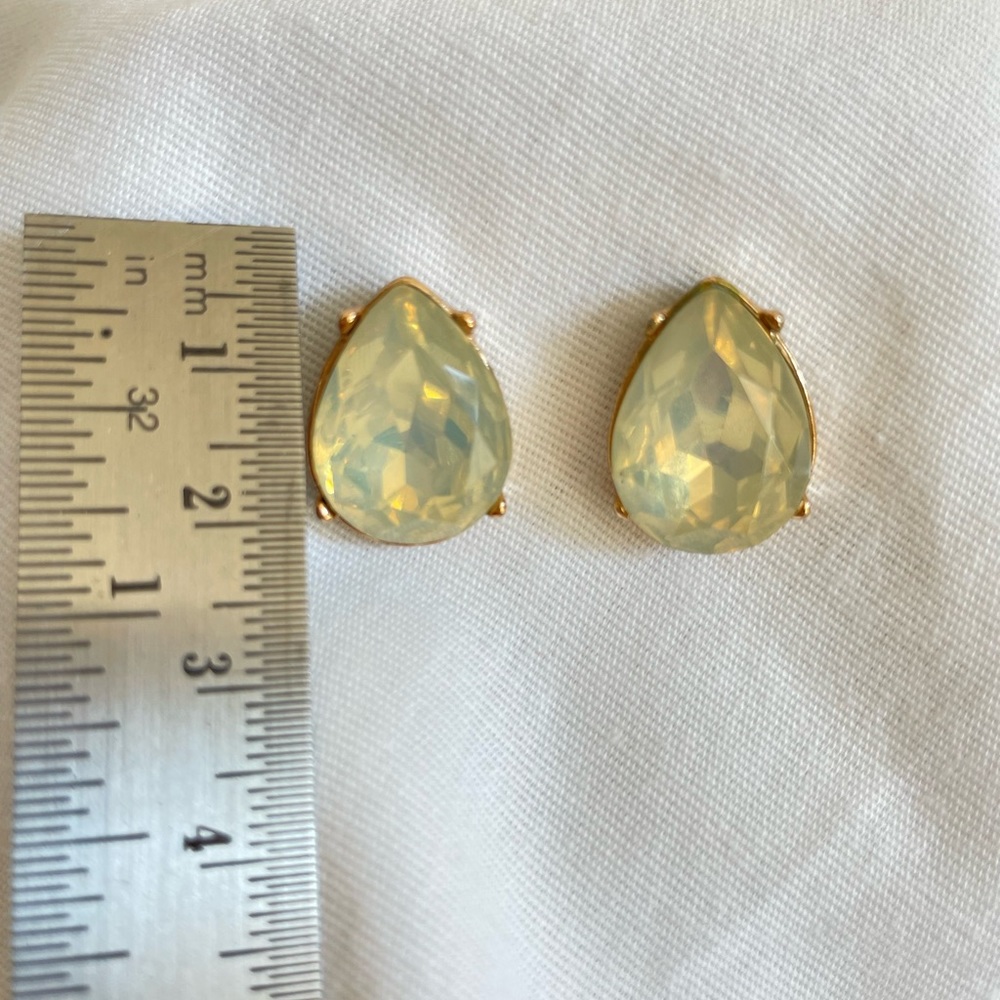 Large Rhinestone earrings - Picture 2 of 2